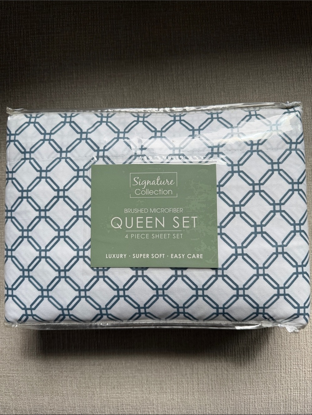 Signature Collection Hansen Blue Queen Sheet Set - Brushed Microfiber